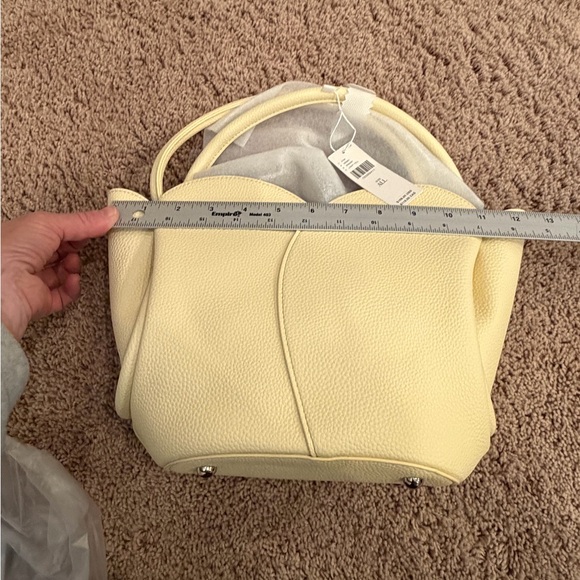 NWT new melie bianco Anthropologie tulip crossbody handle bag and Pouch yellow - Picture 15 of 17